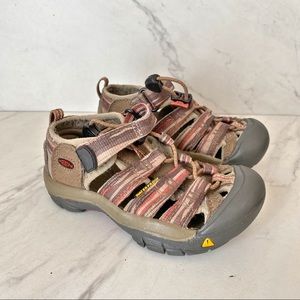 Keen Newport H2 Hiking Outdoor Sandals